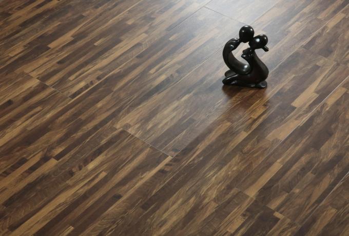 Impermeáveis comerciais da cor cinzenta secam o vinil traseiro que pavimenta o revestimento de 2mm 3mm LVT 1