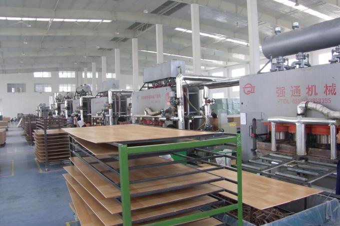 Plásticos high-density secam o vinil traseiro que pavimenta o material 100% do Virgin 3